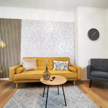 Apartment Bohnapartments Stauffenberg - Gratis Parkplatz - 2 Badezimmer - 3 Schlafzimmer - Wlan