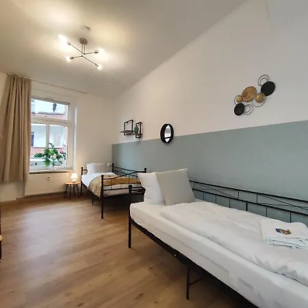 Bohnapartments Stauffenberg - Gratis Parkplatz - 2 Badezimmer - 3 Schlafzimmer - Wlan Apartment