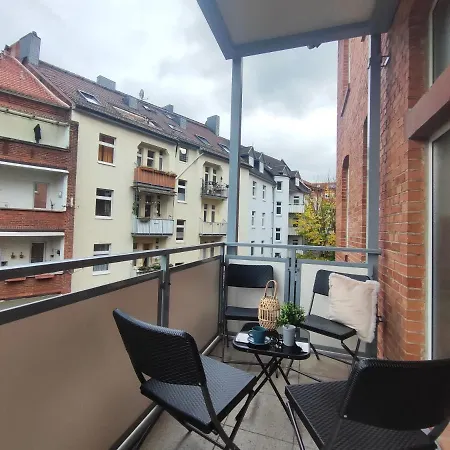 Bohnapartments Stauffenberg - Gratis Parkplatz - 2 Badezimmer - 3 Schlafzimmer - Wlan Apartment