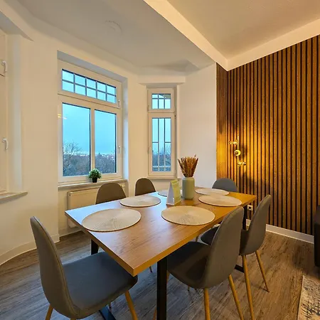 Bohnapartments Stauffenberg - Gratis Parkplatz - 2 Badezimmer - 3 Schlafzimmer - Wlan * Erfurt